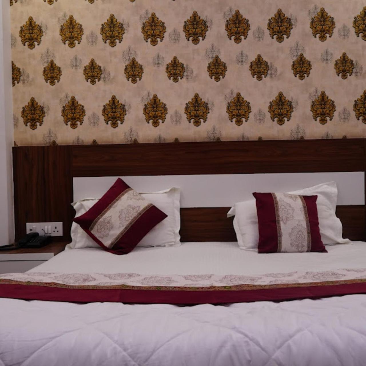 Hotel The Ramay Palace Ayodhya Εξωτερικό φωτογραφία