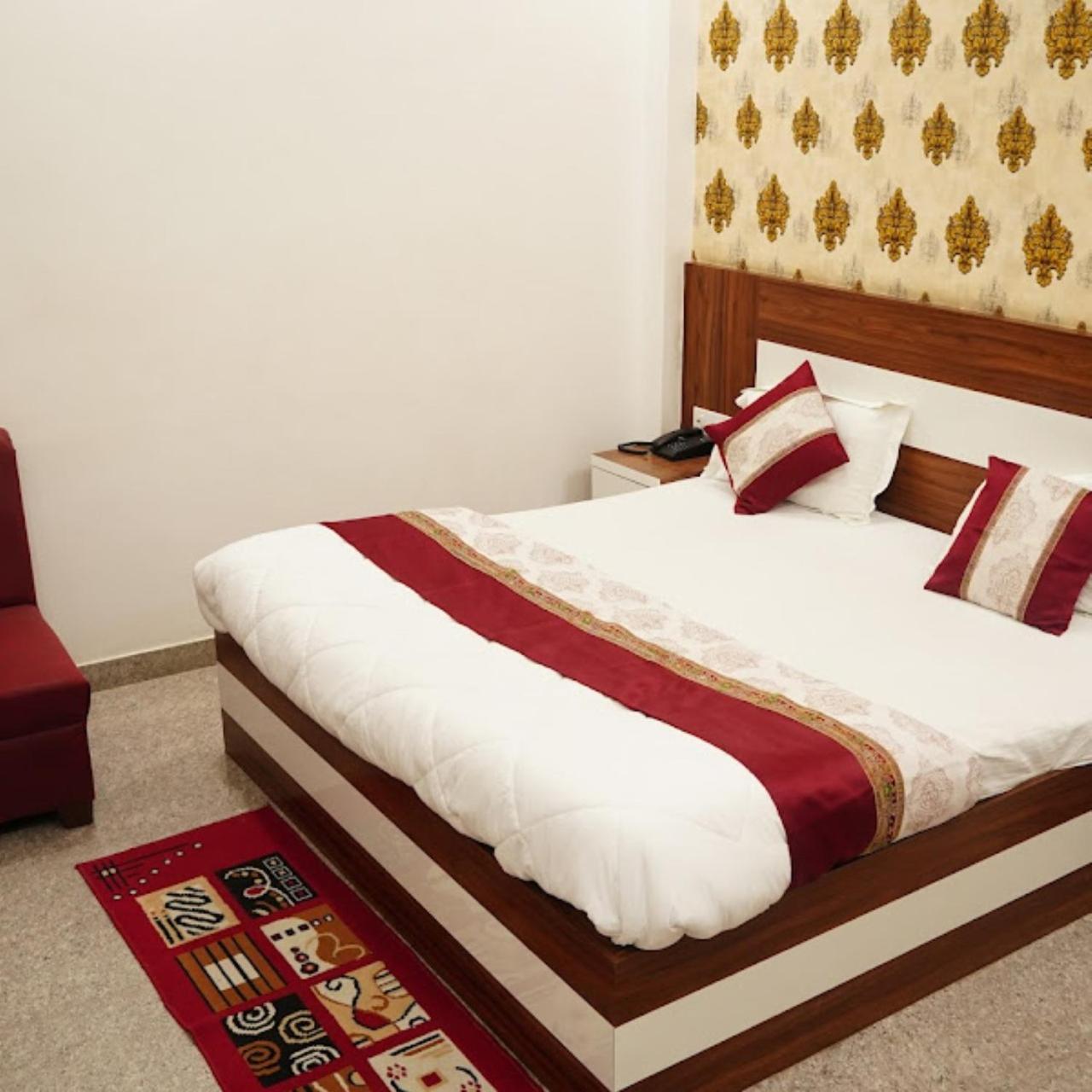 Hotel The Ramay Palace Ayodhya Εξωτερικό φωτογραφία